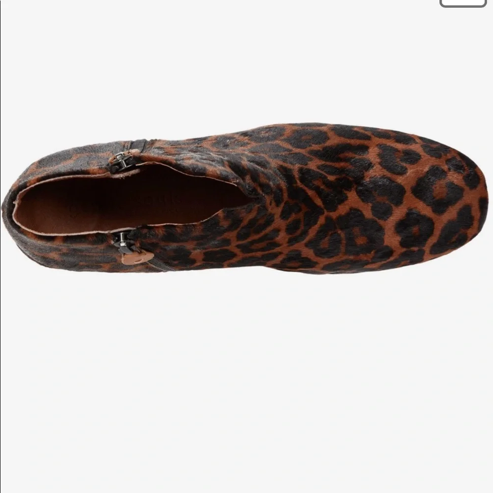 Kenneth Cole Gentle Souls real fur Ella Wedge Zip,Brown Multi Leopard, 6